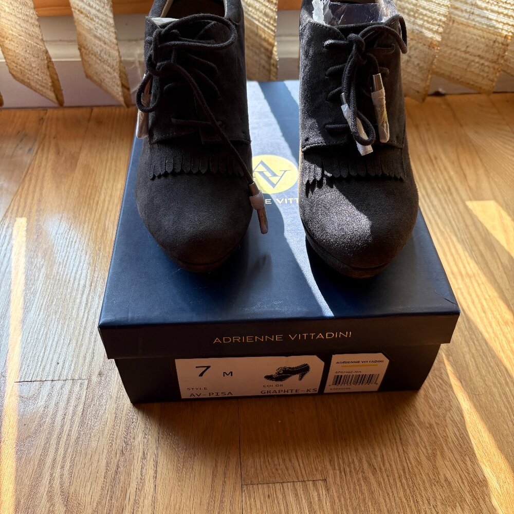 Adrinenne Vittadini Shoes - Never Worn